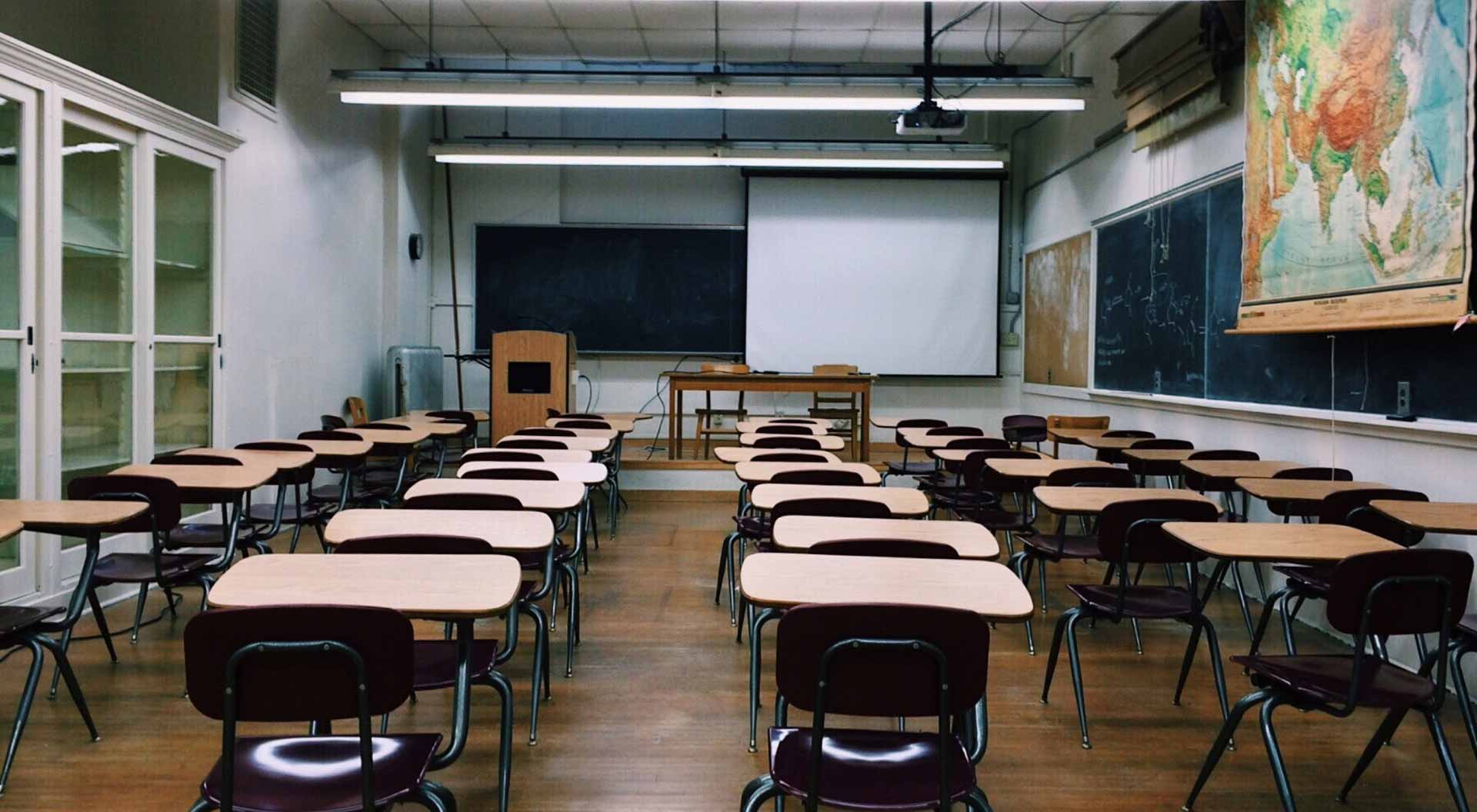 Revolutionizing Education: How Cloud Services are Transforming Learning Environments